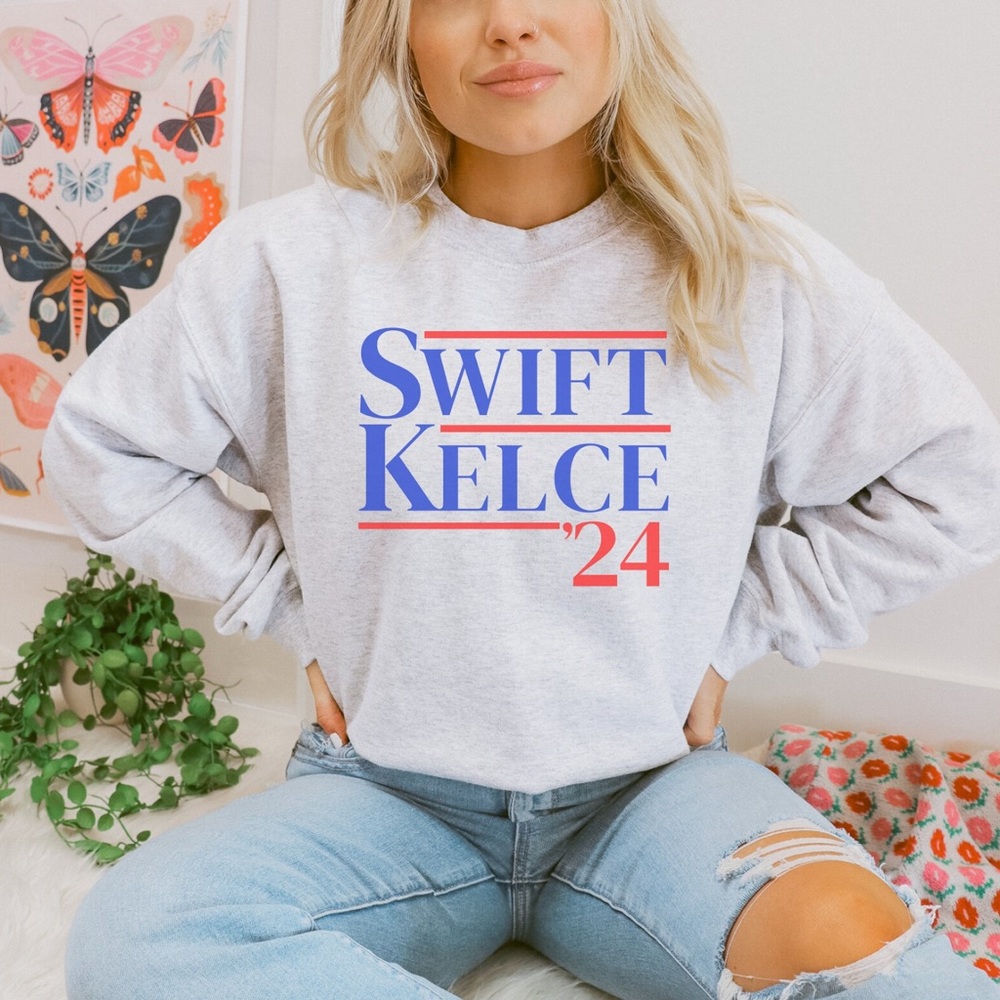 Swift Kelce 24’ Graphic Crewneck